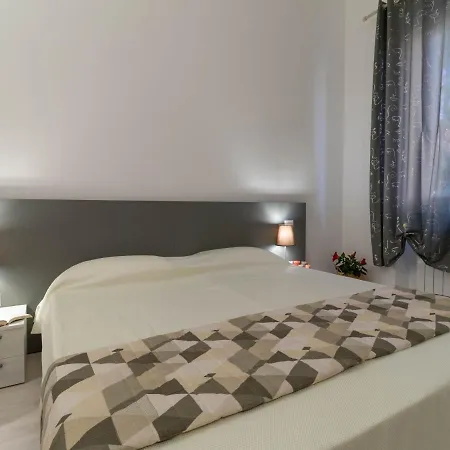 Le Montagne - Le Casette Di Osvaldo