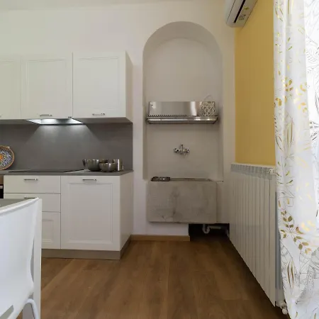 Le Montagne - Le Casette Di Osvaldo Лекко